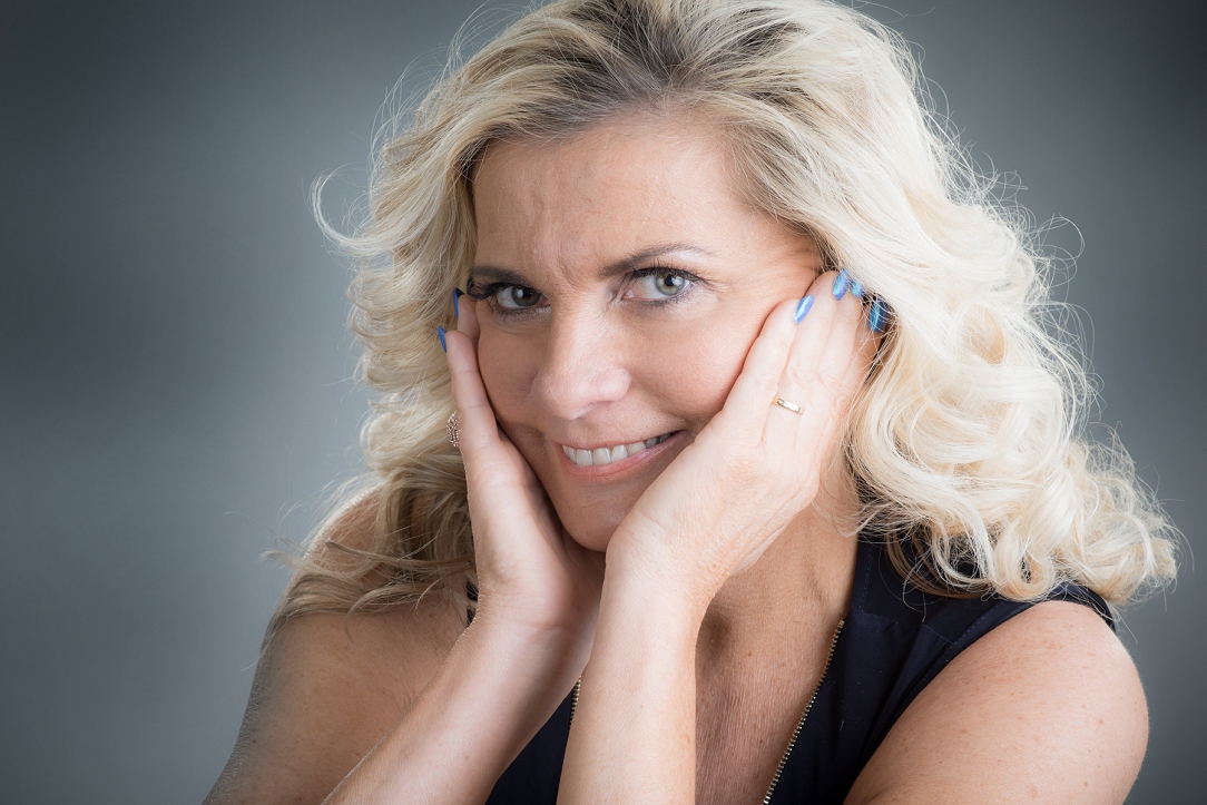 Manuela Van Geenhoven - sopraan / zangeres